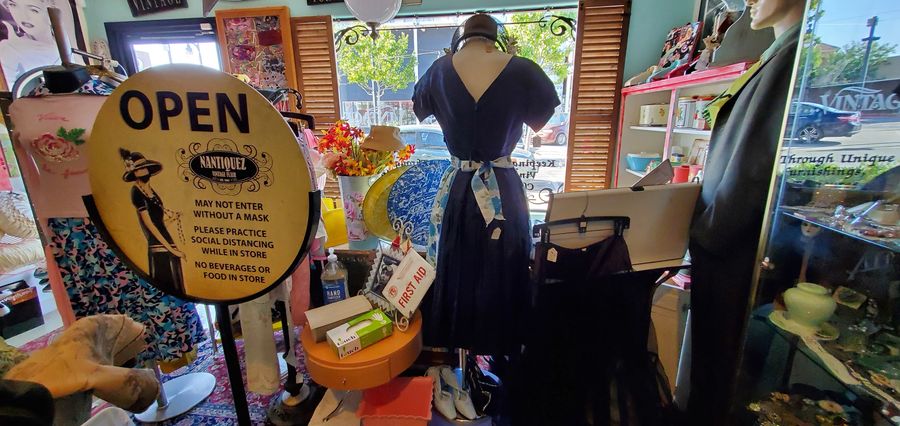 Nantiquez Vintage Flair, vintage clothing store in The BLVD, Lancaster, photo 4 of 8