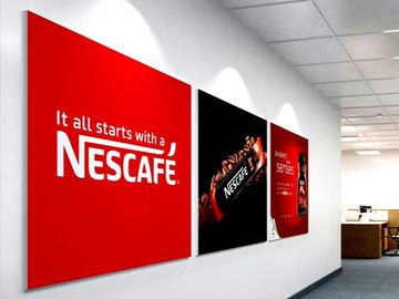 طباعة بوسترات المصمم العربي للإعلانات. poster PRINTING design by Arabic Designer Advertising
