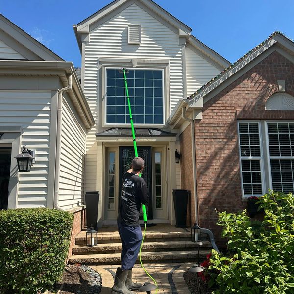 A recent window cleaning done in Dundee, IL