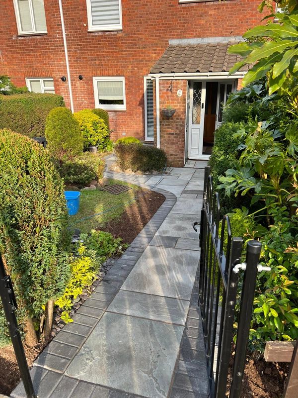 Block Paving slabs driveway #driveway #patio #garden garden patio resin #resin fence pool