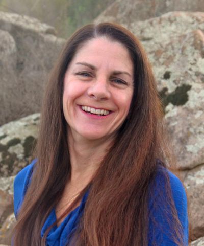 Lesley Dorfman, Ph.D., utilizes her extensive clinical skills to treat a wide range of  clients and clinical conditions including depression, anxiety disorders, panic attack, OCD, phobias, Asperger’s Disorder, and other autism spectrum disorders. 
