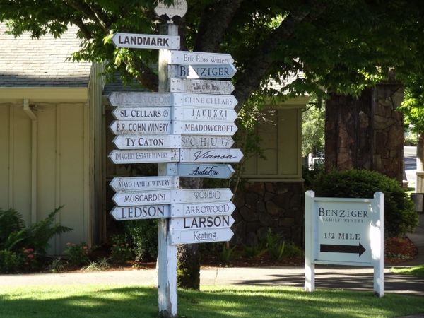 Glen Ellen Airbnb, Glen Ellen VRBO, Glen Ellen vacation rental, Sonoma wine country vacation rental