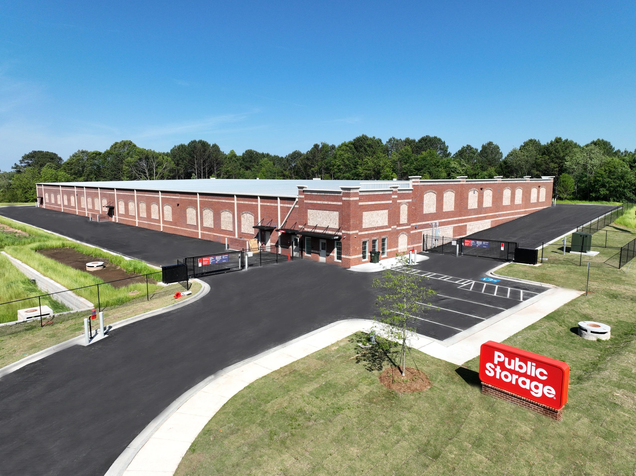 Webb Construction Group INC