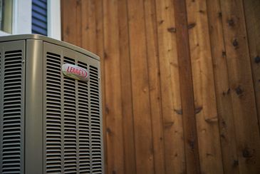 AC repair in Suwanee, Georgia by Southeast Heating and Cooling. Skilled air condition technicians.