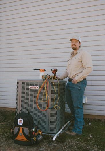 AC repair in Buford, GA by Southeast Heating and Cooling. Expert Air Conditioning technicians.