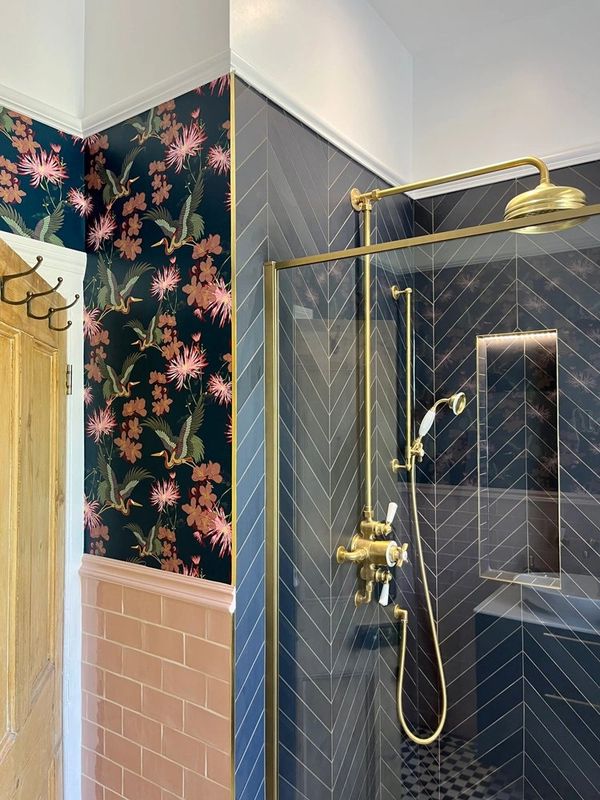 traditional bathroom design with navy blue chevron tiles, victorian tiled wet room design
