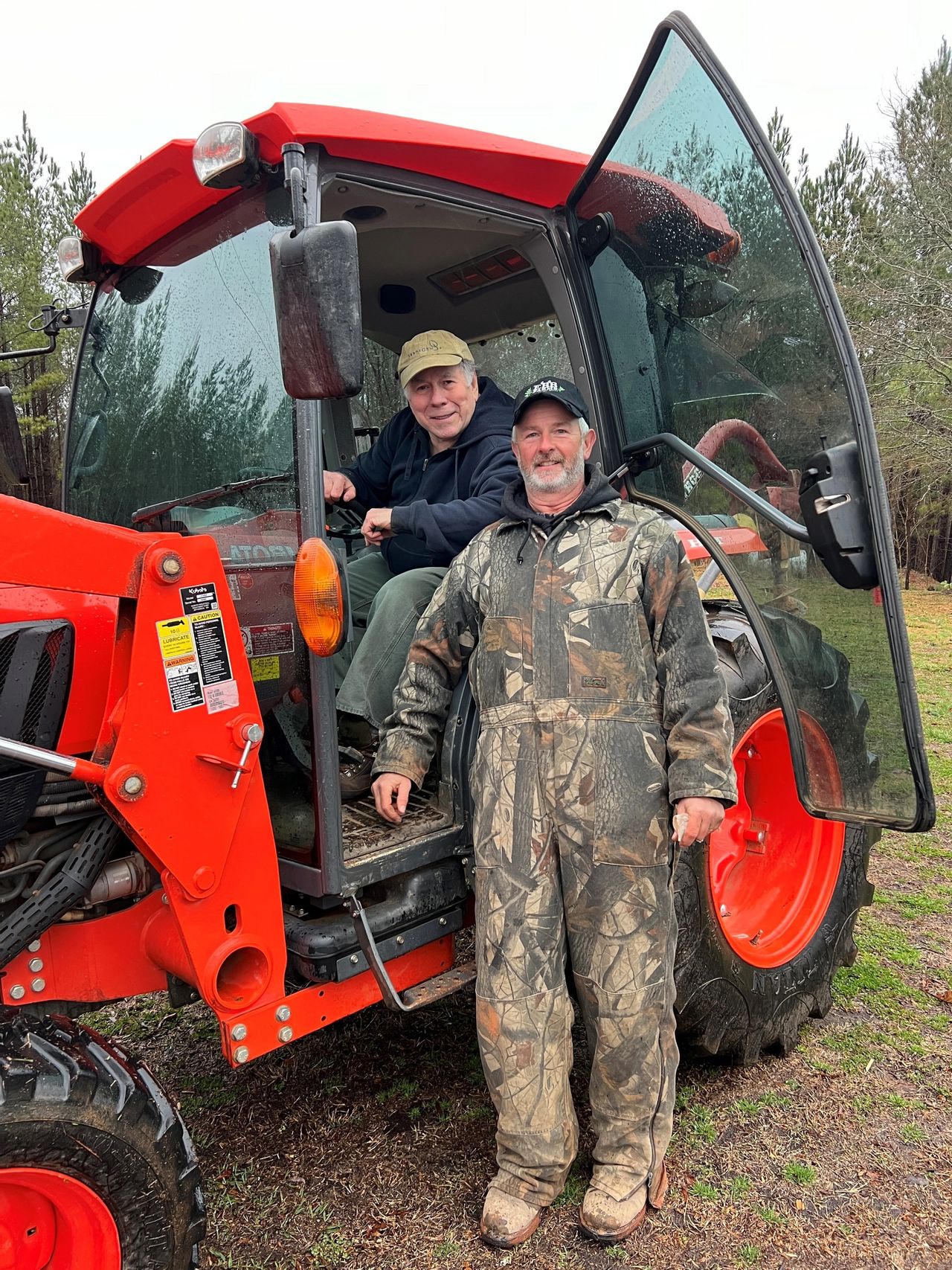 Joel Hubbard of Georgia Chestnuts with Brad Jones of United Chestnuts