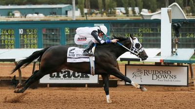 Uncle D winning the 2019 Rainbow Futurity