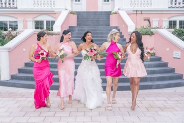 Jamey and her bridesmades.