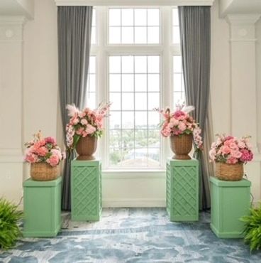 Elegant wedding ceremony aisle with ground florals
