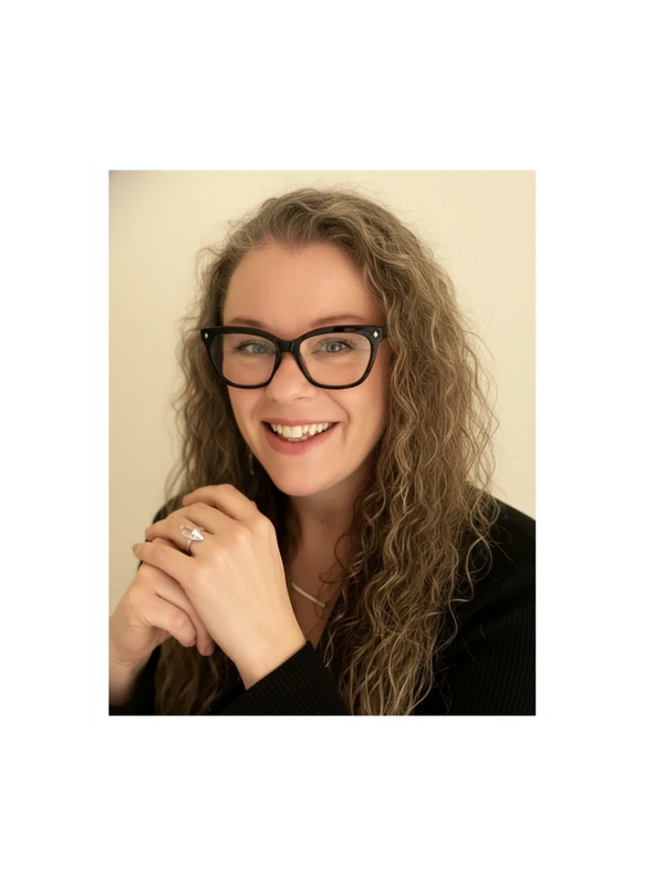 Dr Brooklyn Storme, private practice business coach for women counsellors, psychologists and social 