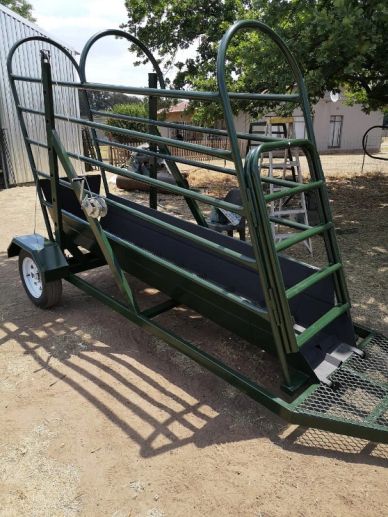 Badger Livestock Equipment - Cattle Equipment, Livestock Equipment