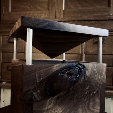 Custom built table speaker with 360 degree sound. Its not only a speaker, its a work of art. 