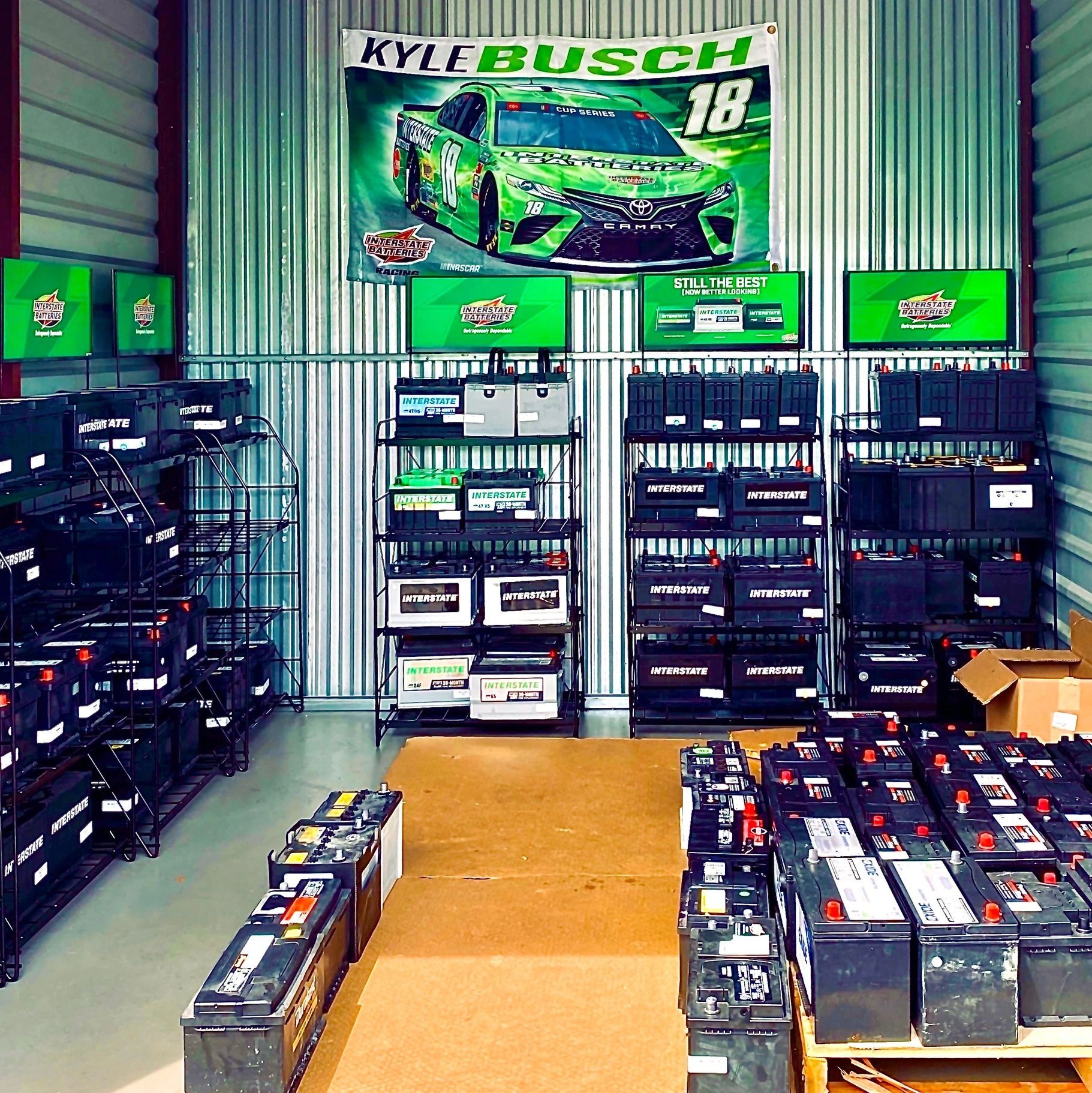 Mobile car battery Replacement in Brickell Miami Beach Sunny Isles