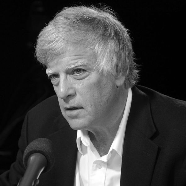 Black and white photograph of David Satter
