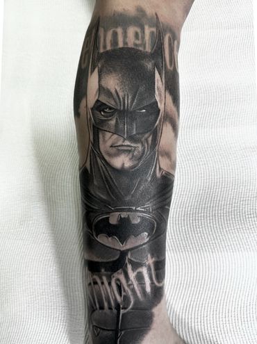 Tattoo Art and Republic. Batman best tattoo realism, photorealistic best black and grey tattoo by An