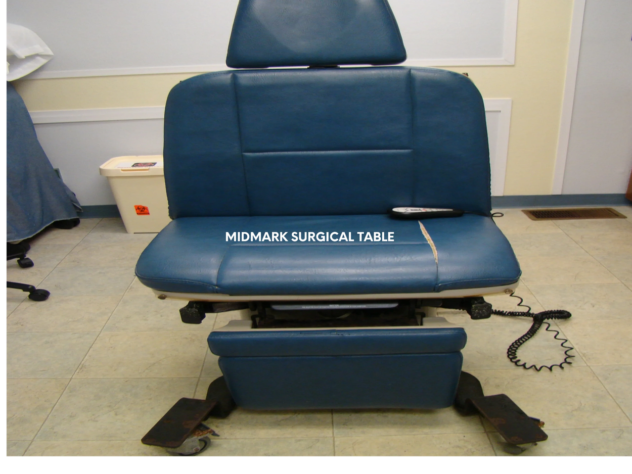 MIDMARK SURGICAL TABLE