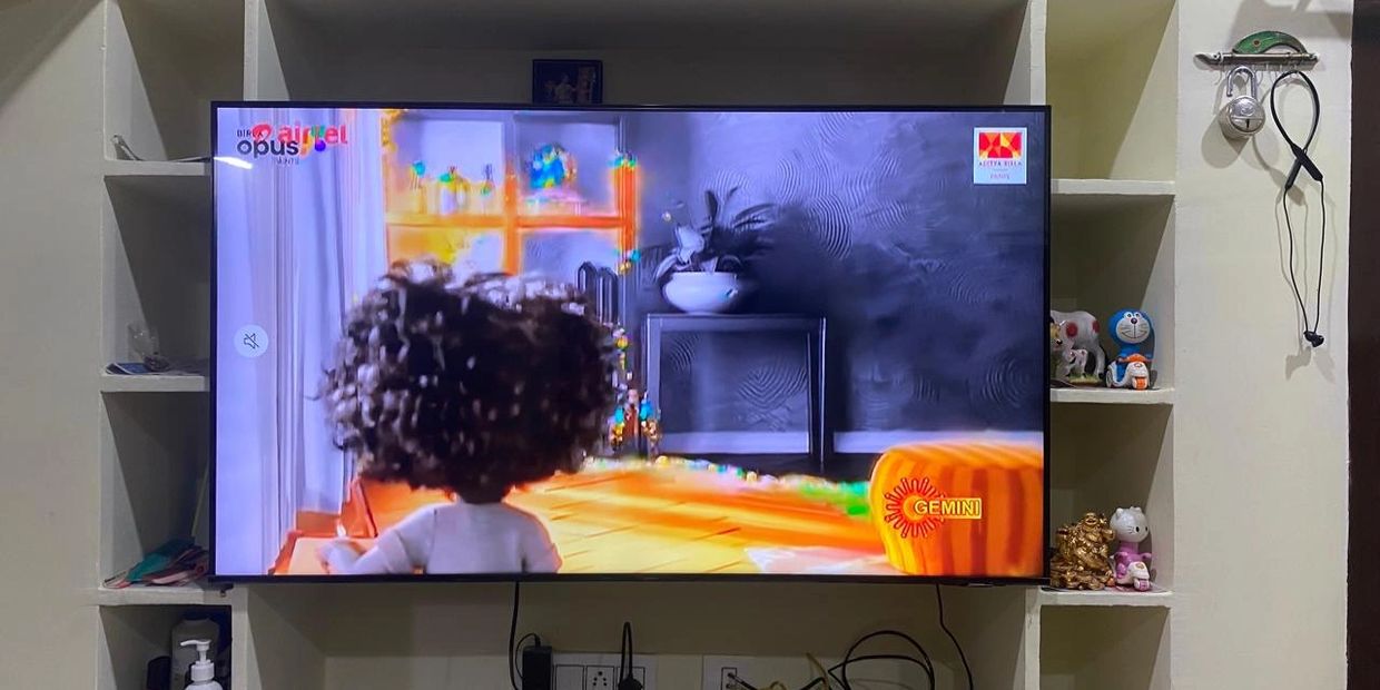 Tv wall mount installation 
