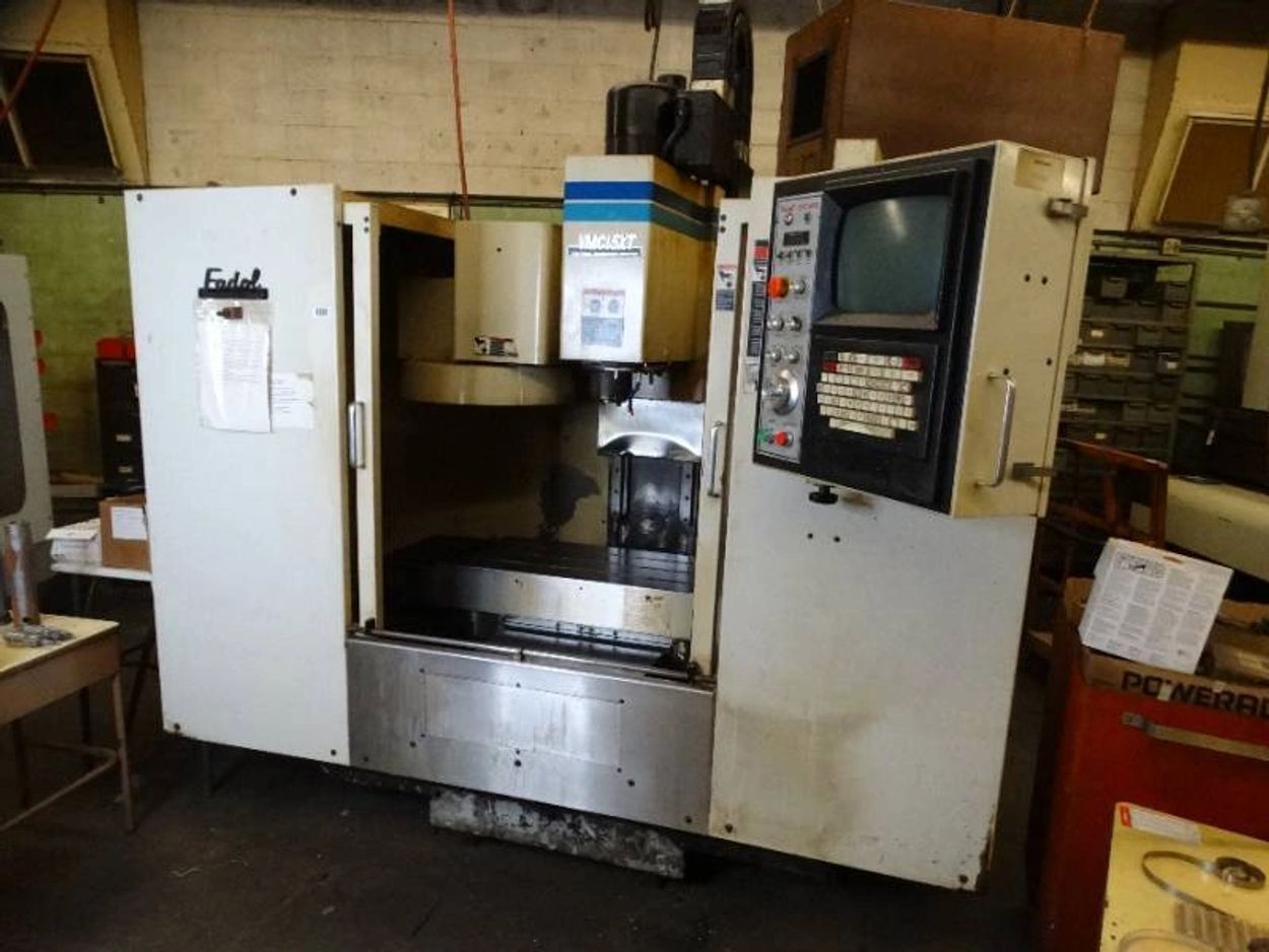 1997 Fadal VMC15XT 3 axis Machine. 22” X Travel and 16” Y Travel