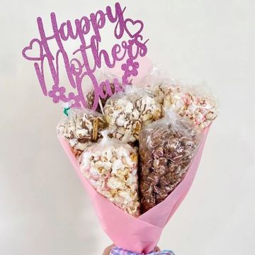 Bouquet of assorted popcorn with a Happy Mothers Day topper.