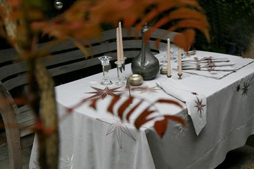 Autumnal table setting with linen table cloth, napkins and placemats - Reed Family Linen