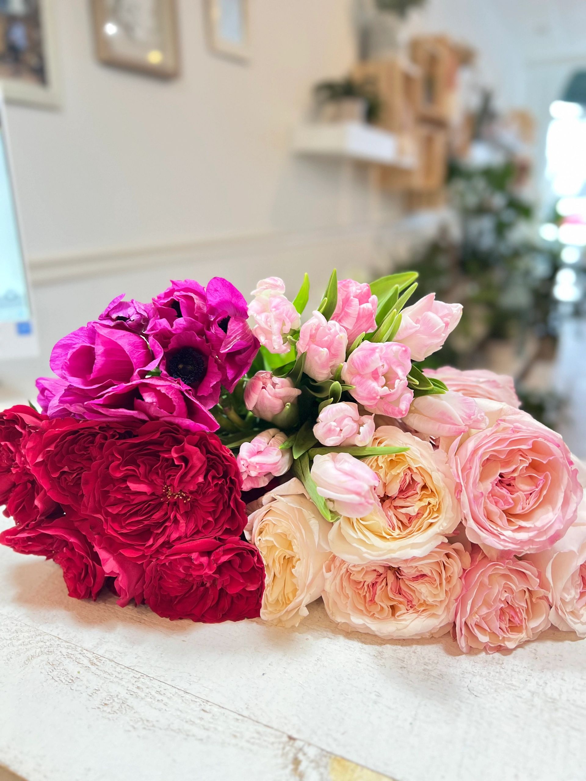 The Mom's Garden Flowers and Gifts, Flowers, Plants