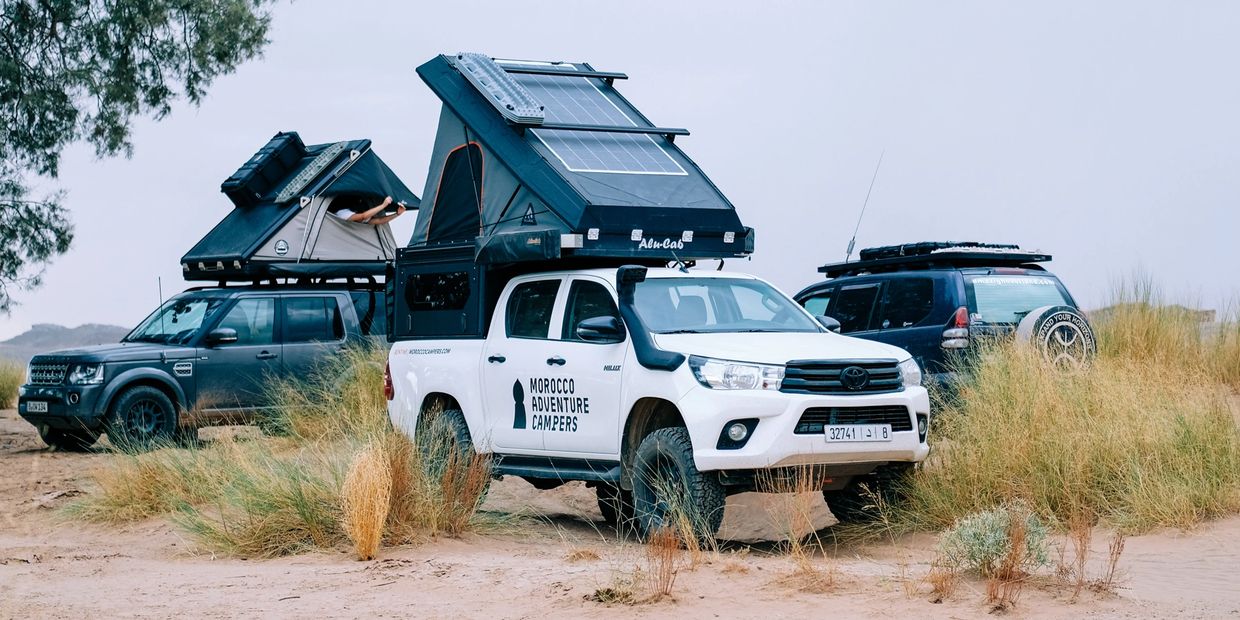 Overland 4x4 vehicles camping in Morocco