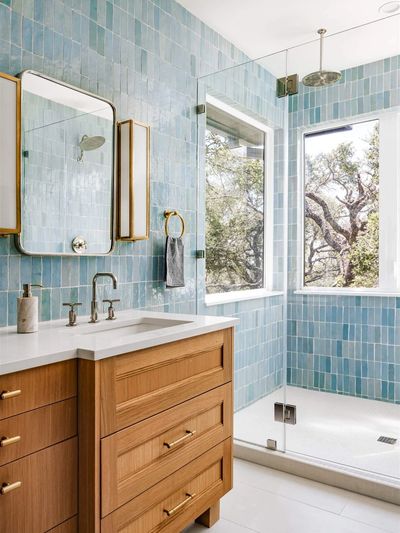 Custom tile shower and vanity. Gulf Breeze Florida 