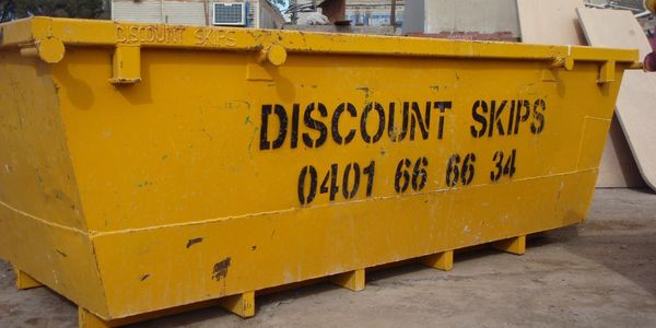 4m Skip bin clean up 
