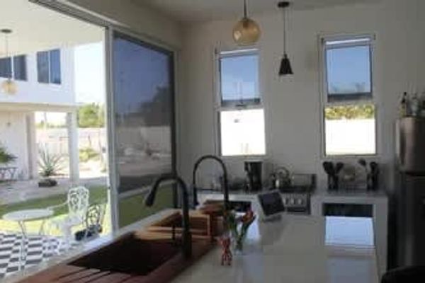 Image of the kitchen
