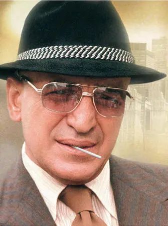 what cigarettes did kojak smoke Why We Love Kojak: The Coolest Cop of the 1970s