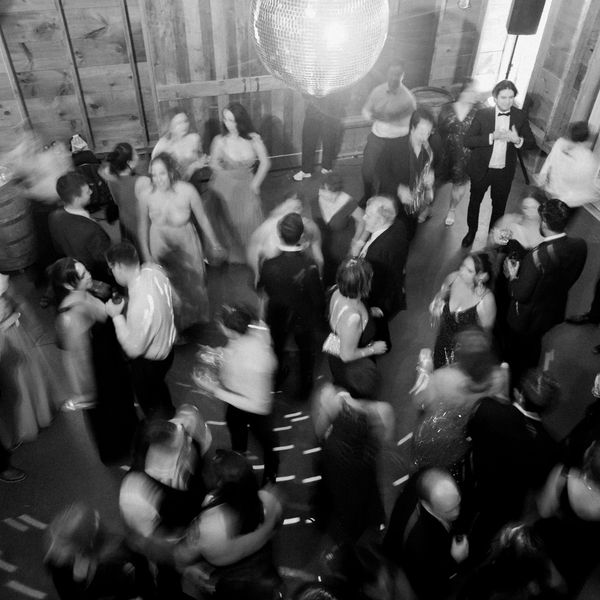 Weddings Bride Groom Event Bridal Shower Engagement Reception Ceremony Proposal Travel Fashion Show 