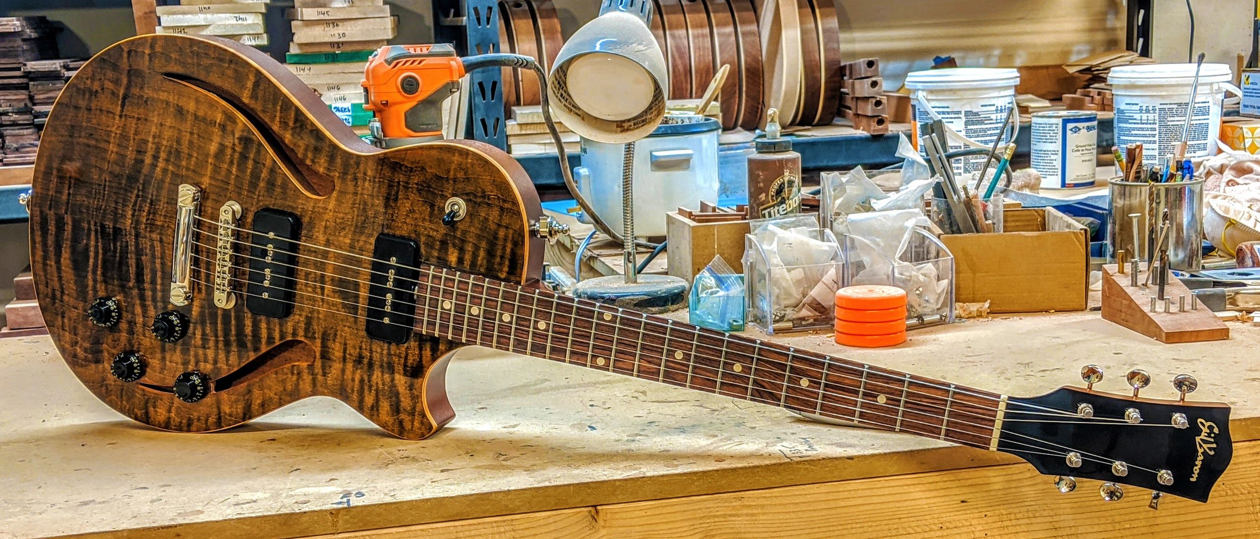 Gil Yaron Guitars