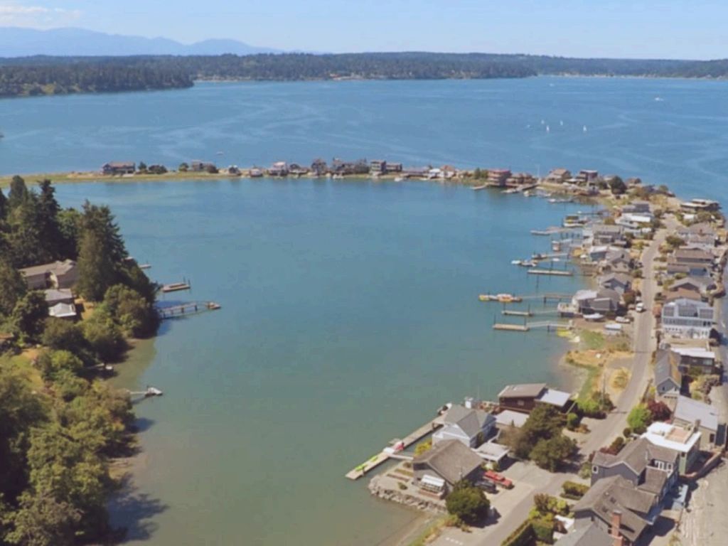 An inlet of Bainbridge Island that leads to the Pacific Ocean