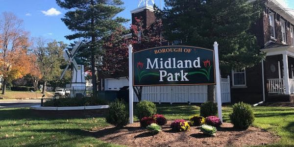 Glen Rock
Ho-Ho-Kus
Midland Park
Ridgewood
Saddle River
Upper Saddle River
Wyckoff
Waldwick