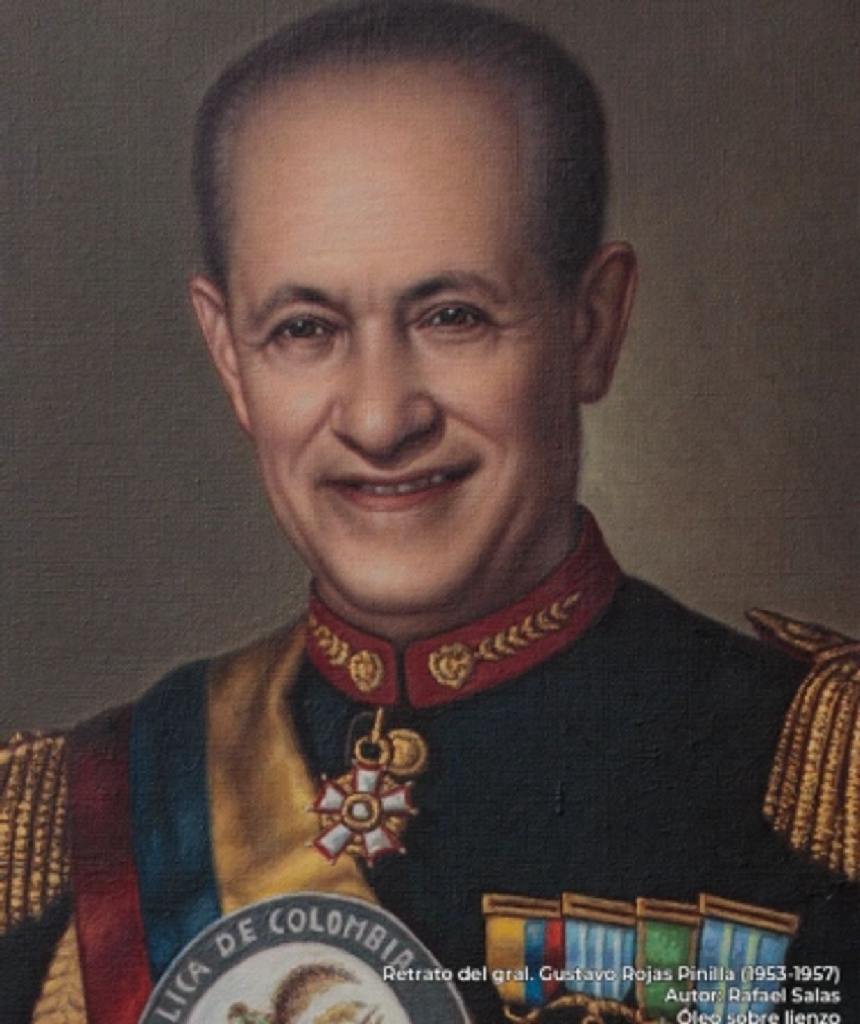 Portrait of General Gustavo Rojas Pinilla in military uniform with medals.