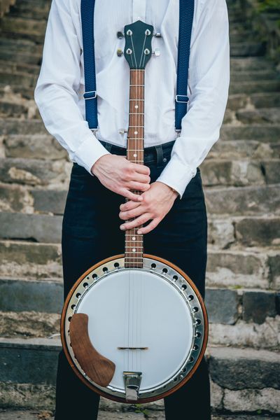 Man holding a banjo