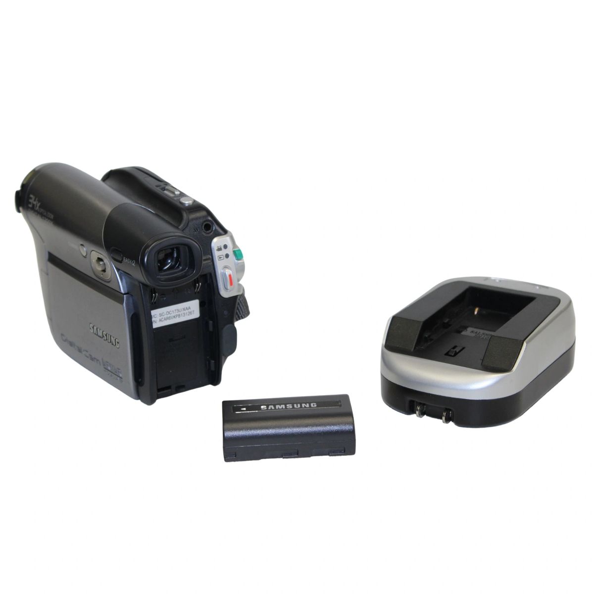 SAMSUNG DVD Camcorder 34X Optical Zoom Digital 1200X w/ Charger, USB Cord,  Travel Bag w/ Strap