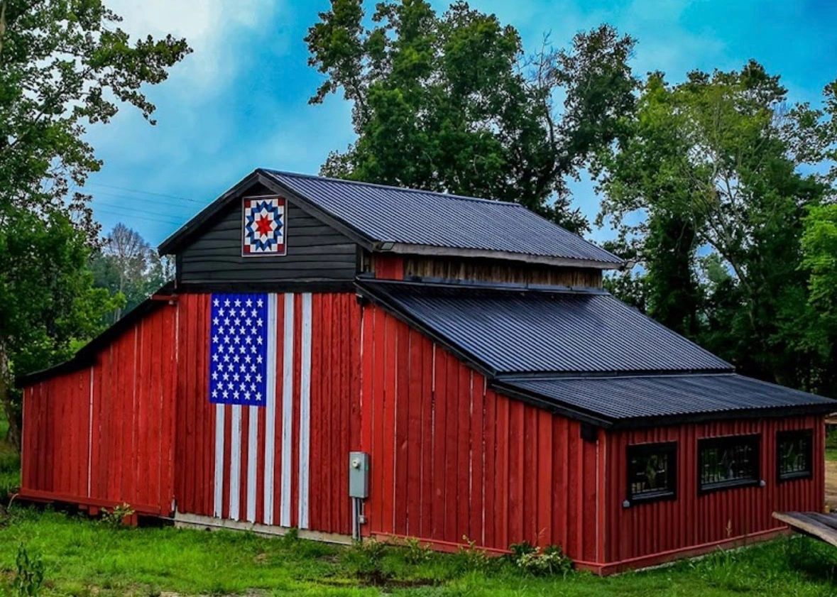 Big Annie’s Trading Post @ Humphrey Farms Inc