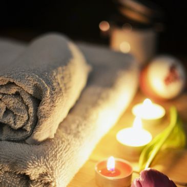 What is Candle Massage? - Reflections Therapeutic Massage