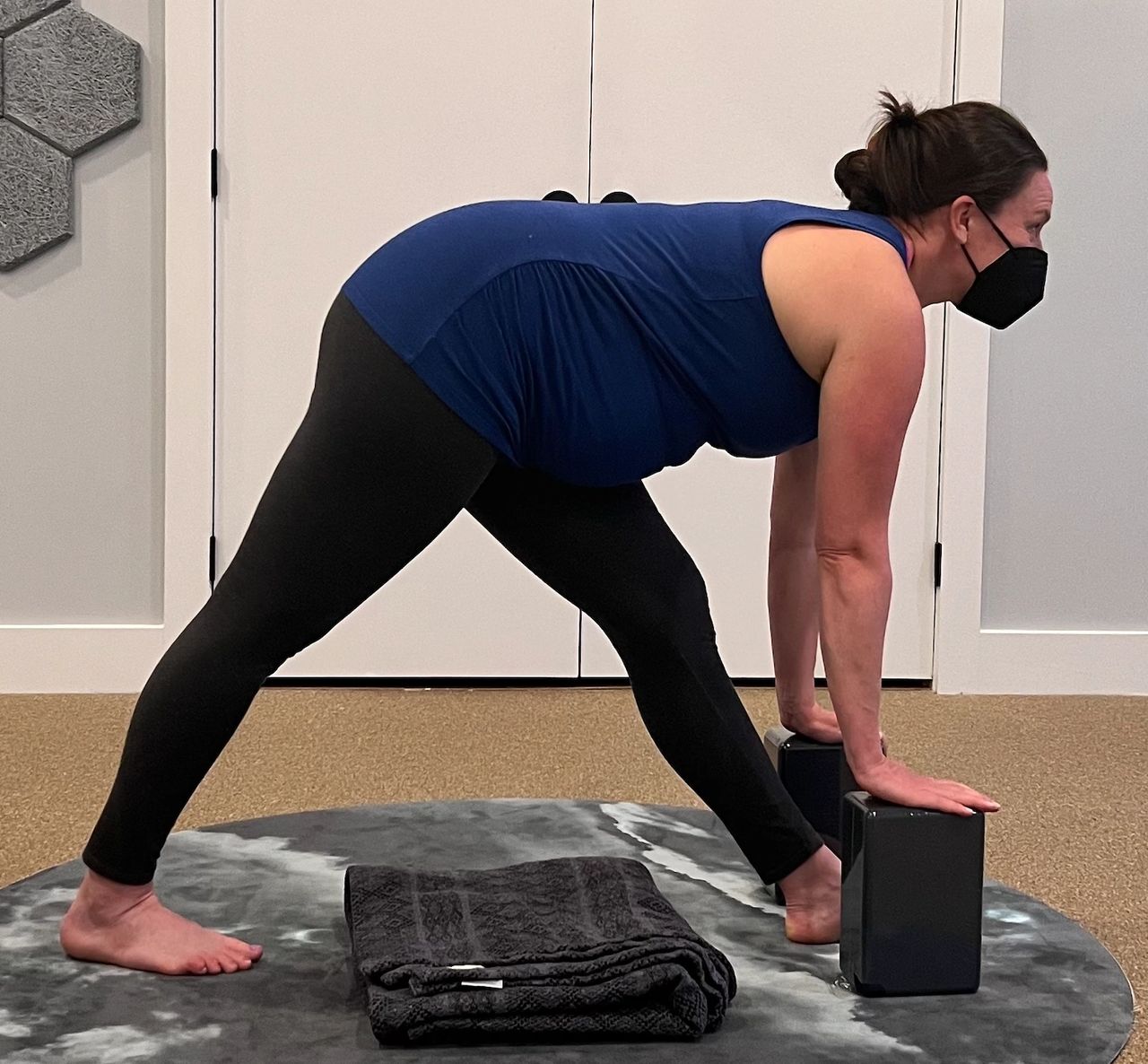 10 Yoga Poses to Relieve Back Pain During Pregnancy