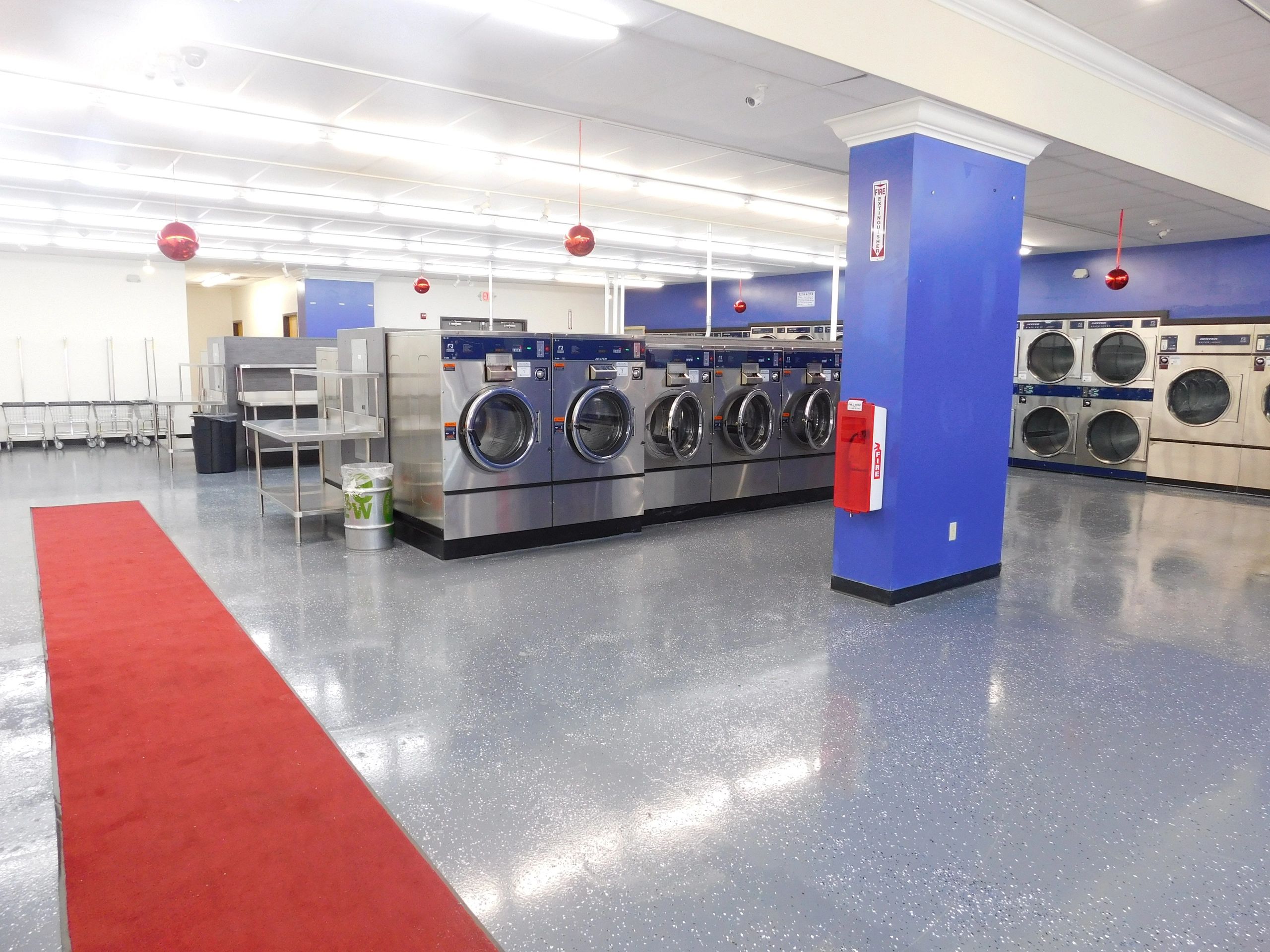 Super Clean Laundromat Coin Laundry, Laundromat, Wash and Fold