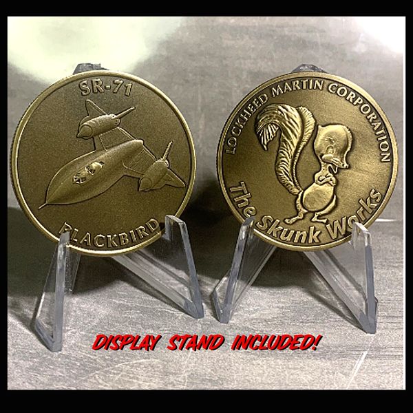 Lockheed Martin Skunk Works SR-71 Blackbird Challenge Coin w DISPLAY STAND!