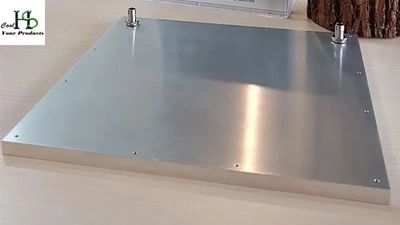 The HS01MWCP cold plate features an integrated liquid pathway, it boasts a slim 12mm profile.