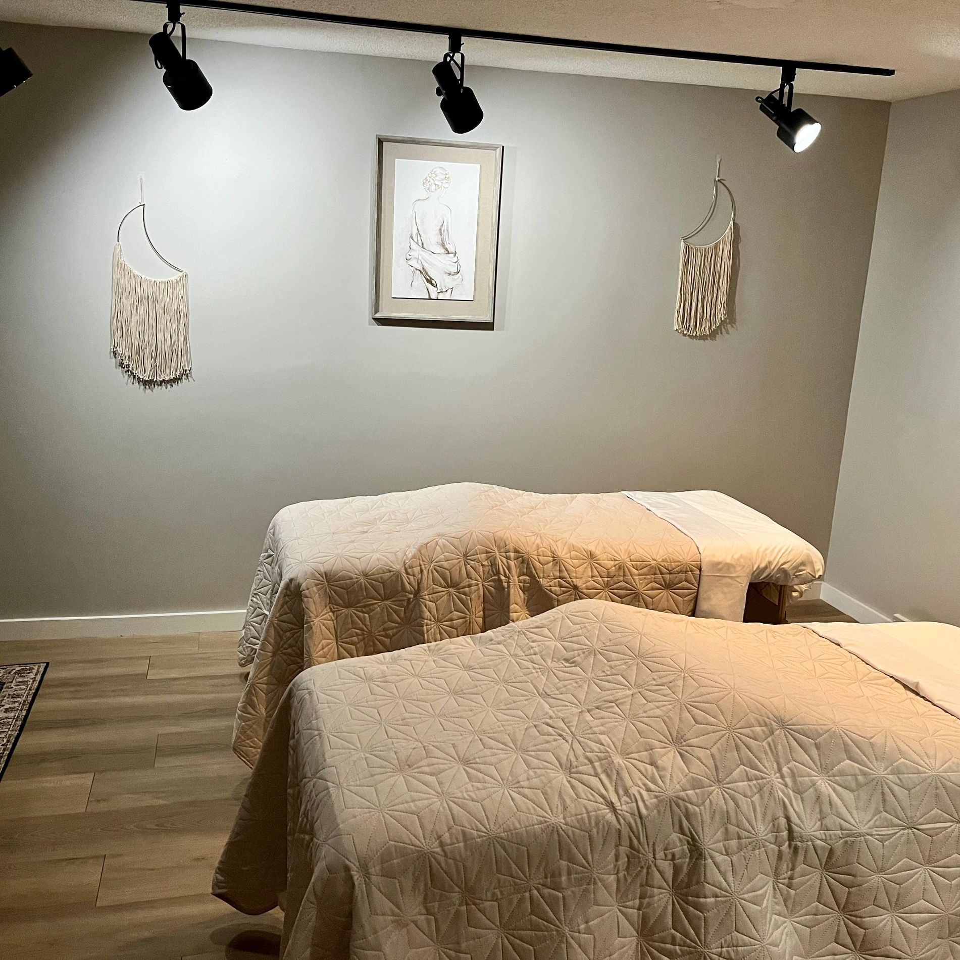 Avys Day Spa 43 - vw7icrn