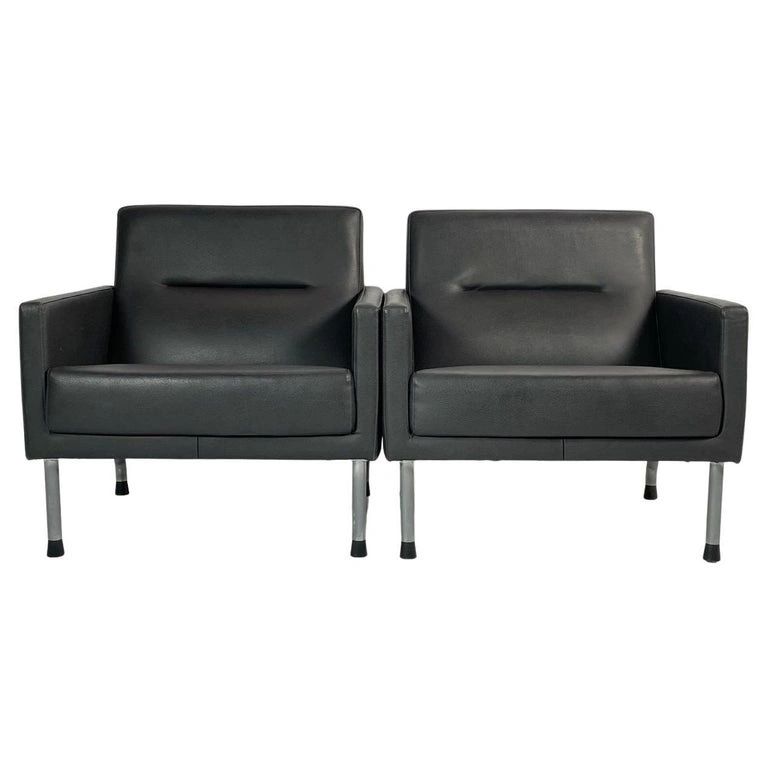 Pair of Highback-Sidewalk Lounge Chairs by Brayton International