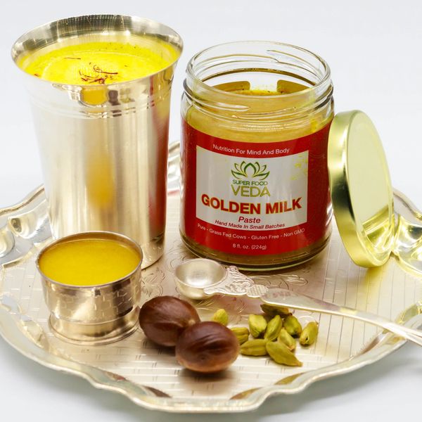 A calming blend of  Honey, turmeric, and spices. Mix with warm milk for antioxidant-rich drink.
