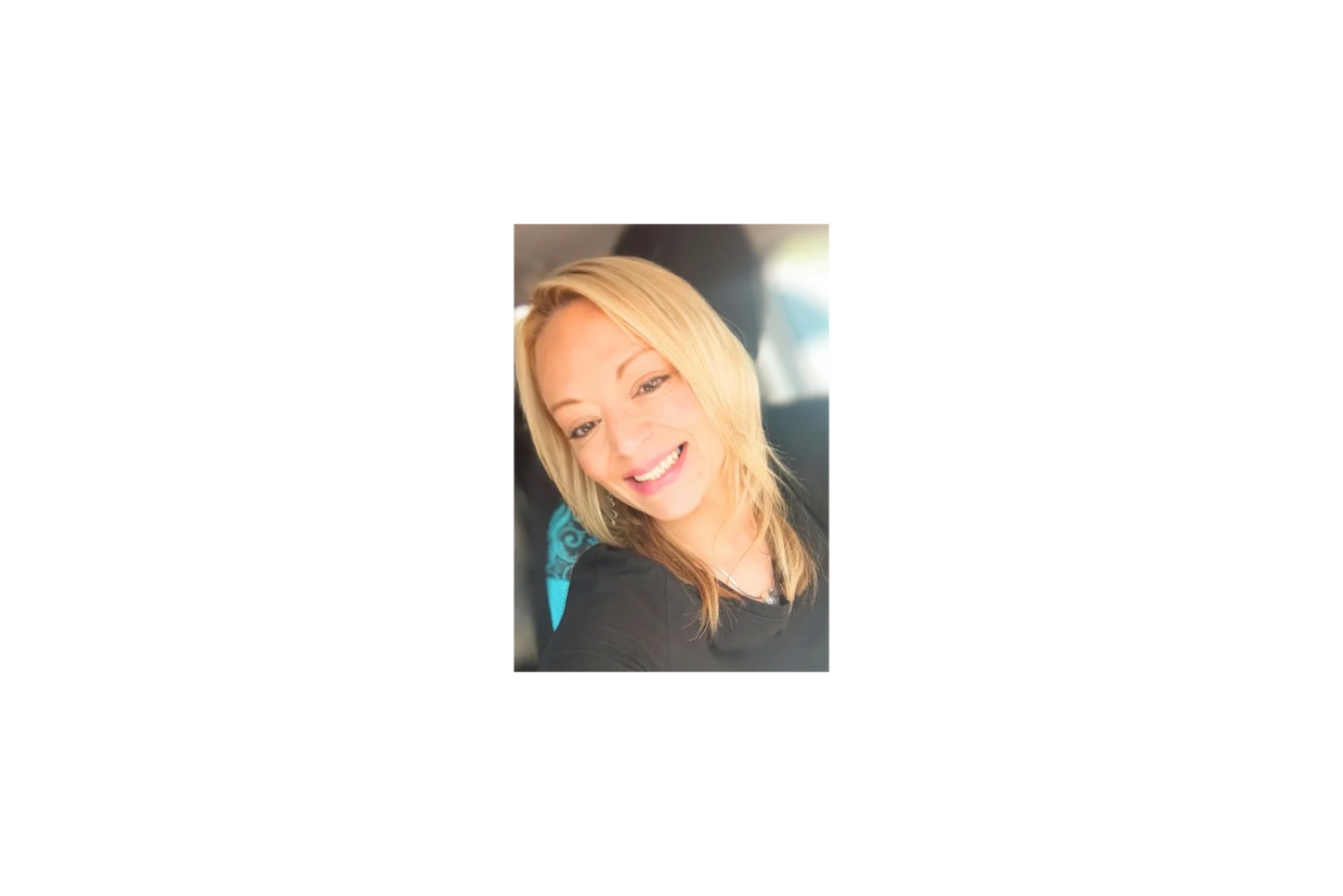 owner of mobile bar , bartender for hire
