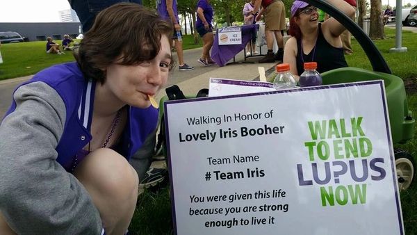 (DE-FI) raised money for Team Iris for the Walk To End Lupus.