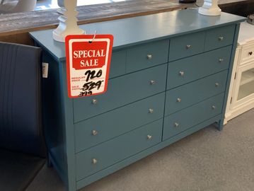 8 Drawer Double Dresser